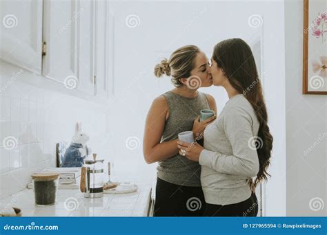 lesbian porn kostenlos|lesbian.